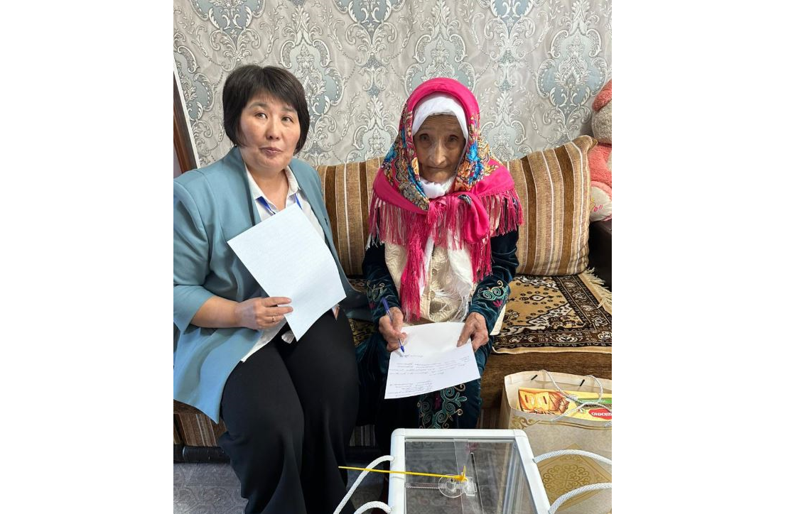 Qos ǵasyr kýágeri de qalys qalmady