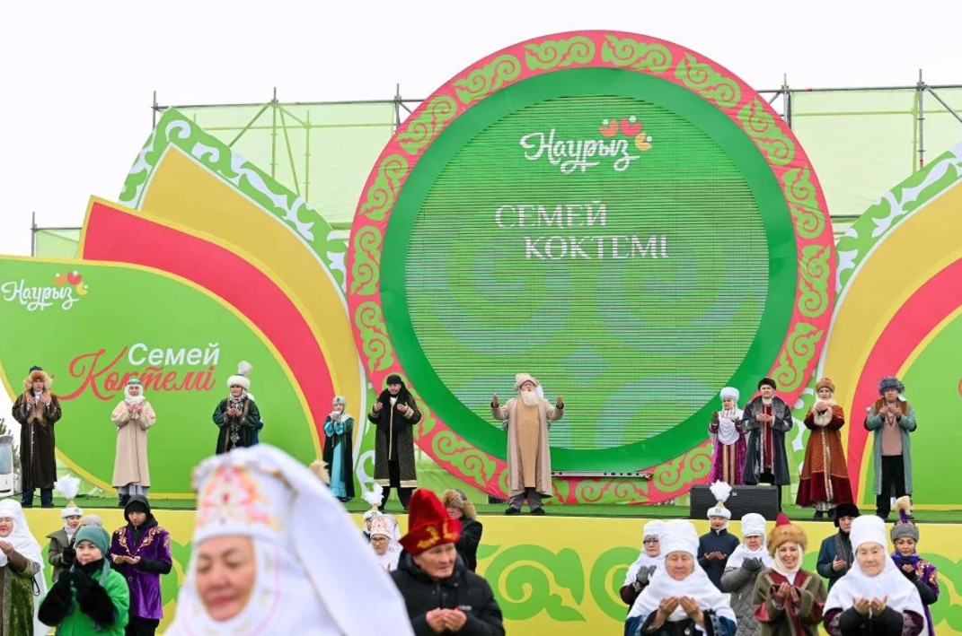 Mádenı maýsym bastaldy