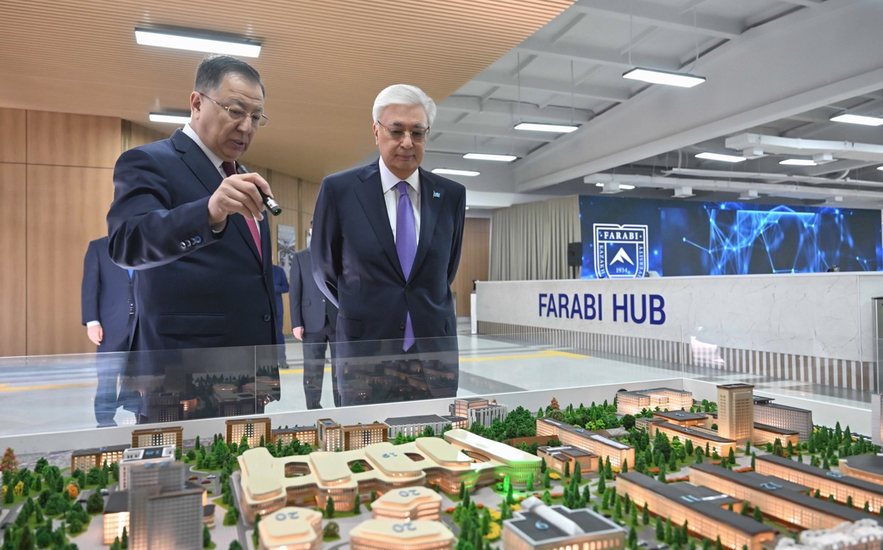 QazUÝ-da iske qosylǵan tórt iri joba