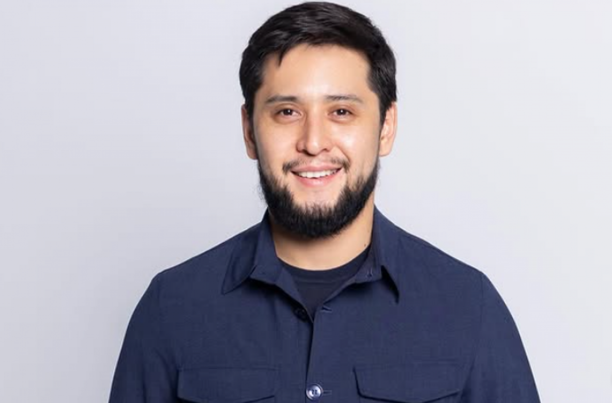 Akter Asqar Jumabek 10 táýlikke qamaýǵa alyndy