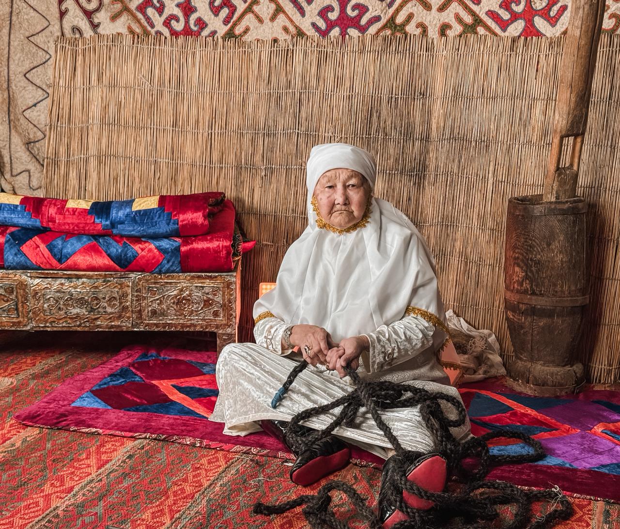 Kúnimhan ájeniń qyl shylbyry