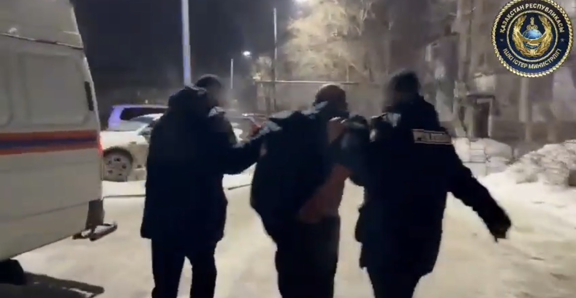 Shahtınskidegi jarylys: Páterdi qasaqana órtedi degen kúdikke ilingen er adam ustaldy