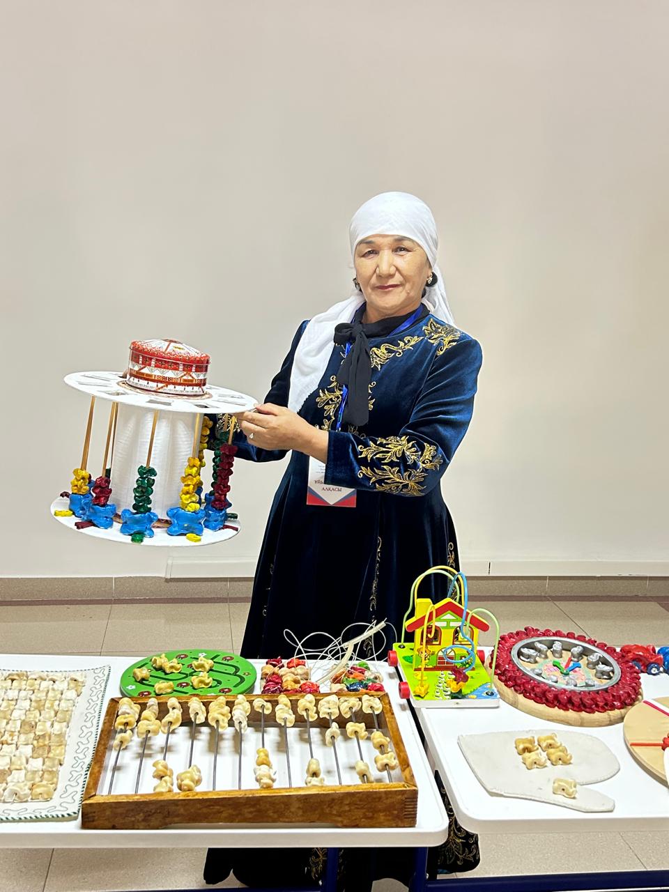 Toıǵan Sarıeva: Altyn asyq qalmasyn aıdalada