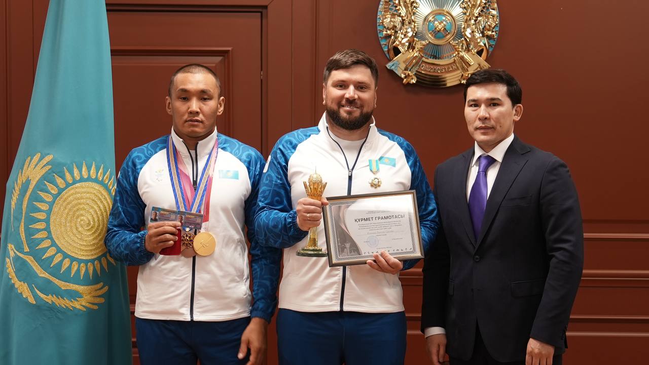 Erbol Hamıtovqa «Qazaqstannyń eńbek sińirgen sport sheberi» ataǵy berildi