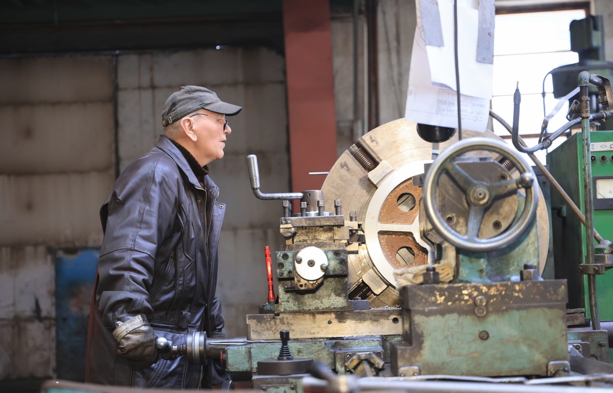 Zeınetkerlerdiń de múmkindigi mol