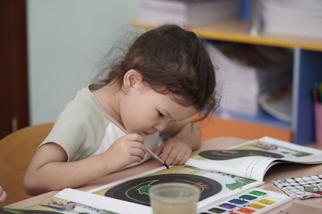 Balabaqshalardy vaýcherlik qarjylandyrý 1 shildege deıin jalǵasady