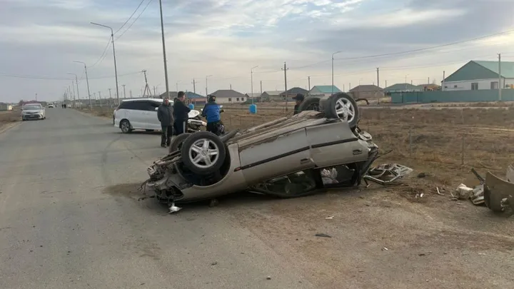 Atyraý oblysynda jol apatynan eki bala kóz jumdy