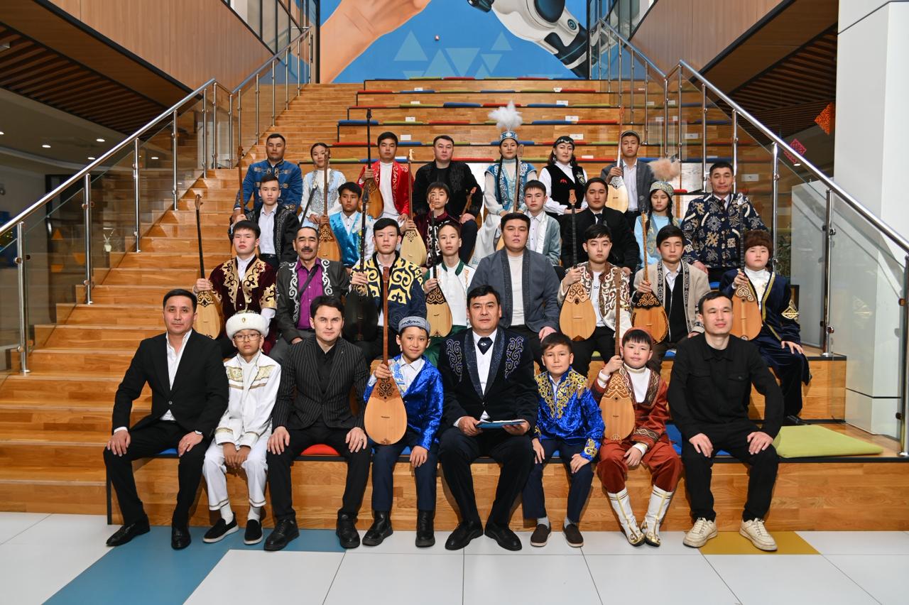 «Jas tulpar» márege jetti