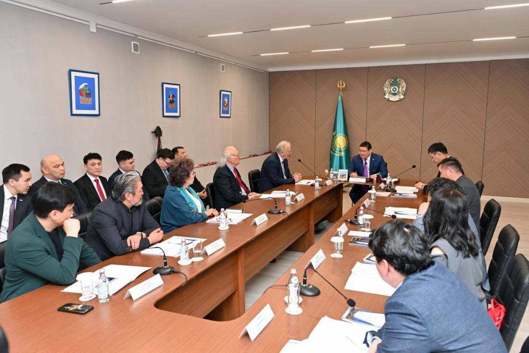 Kórkemdik keńes quryldy