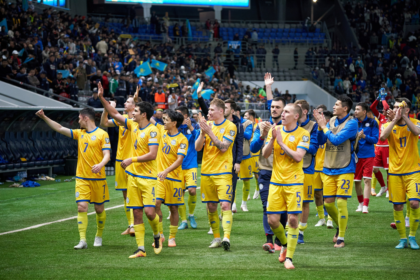 Qazaqstan quramasy FIFA reıtınginde 110-orynǵa kóterildi