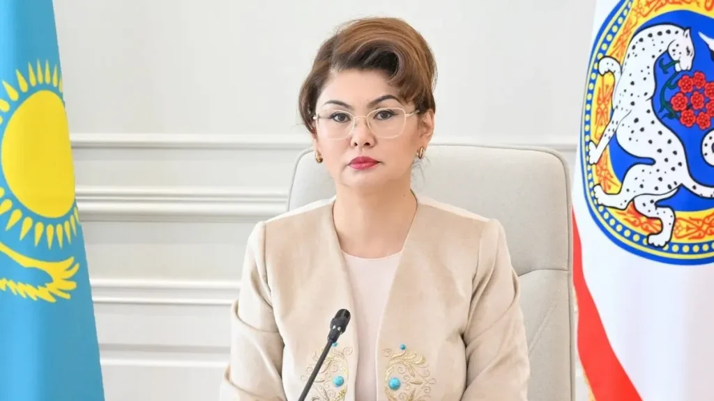 700 bilim baǵdarlamasy jabylyp, tyń baǵyttar iske qosylady