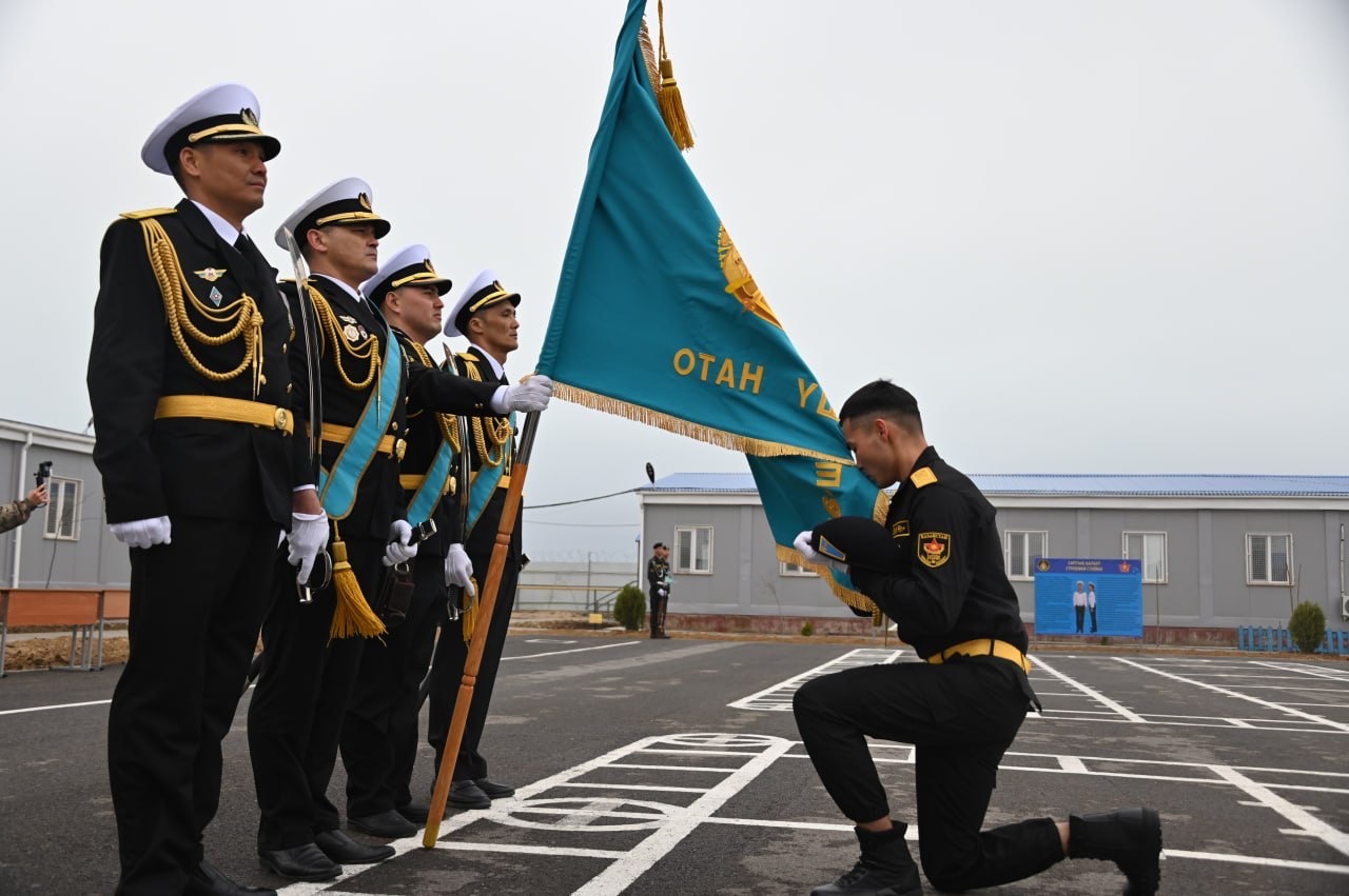 Tegeýrindi teńiz kúshteri