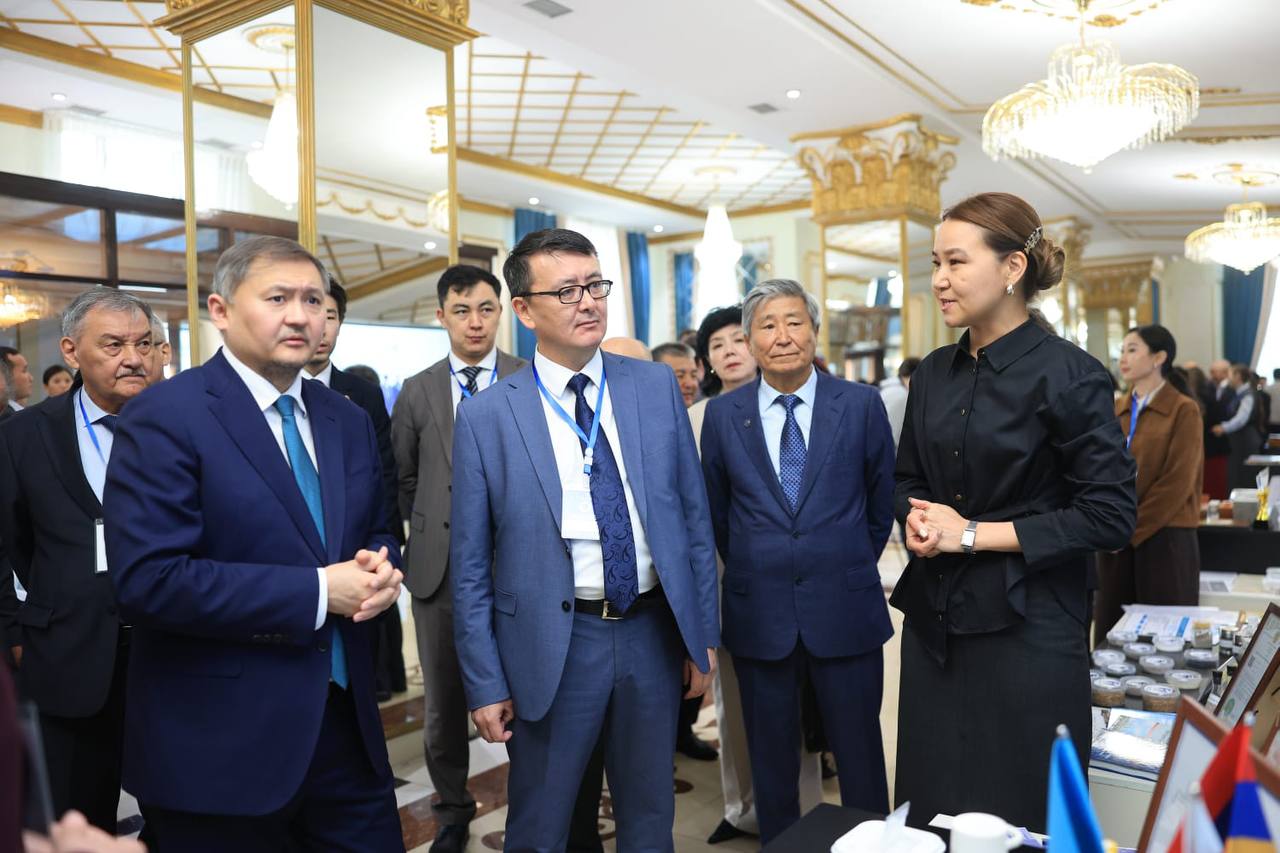 «Digital Qazaqstan»: Shymkentte Qazaqstan matematıkteriniń kongresi ótti