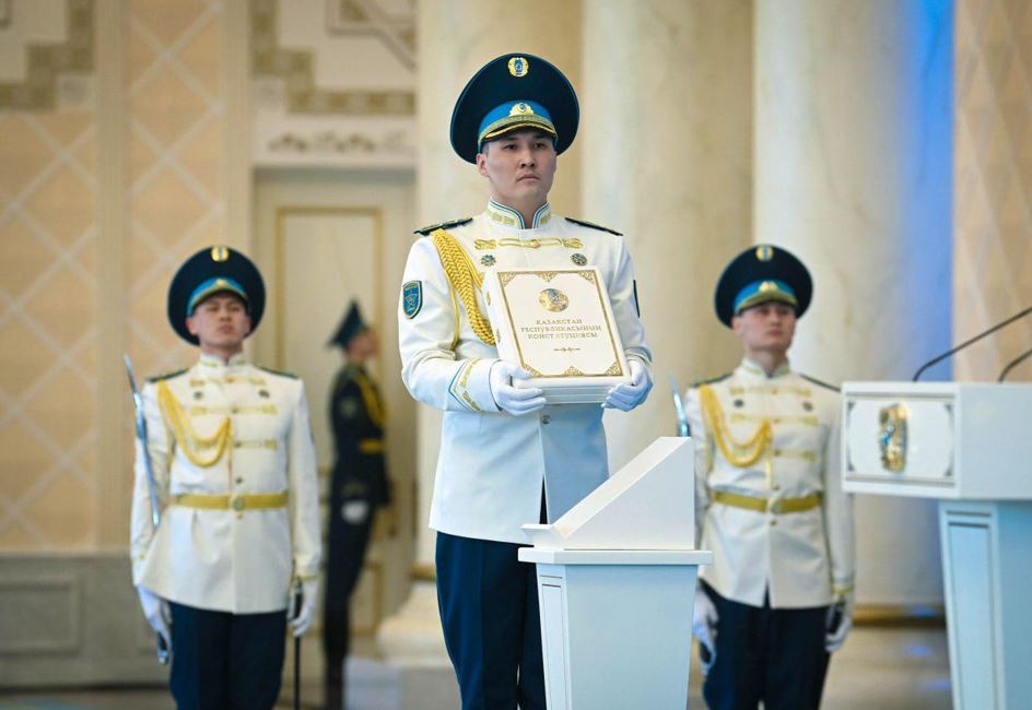 Úkimet jańa Konstıtýsııany túsindirý jónindegi is-sharalar josparyn bekitti