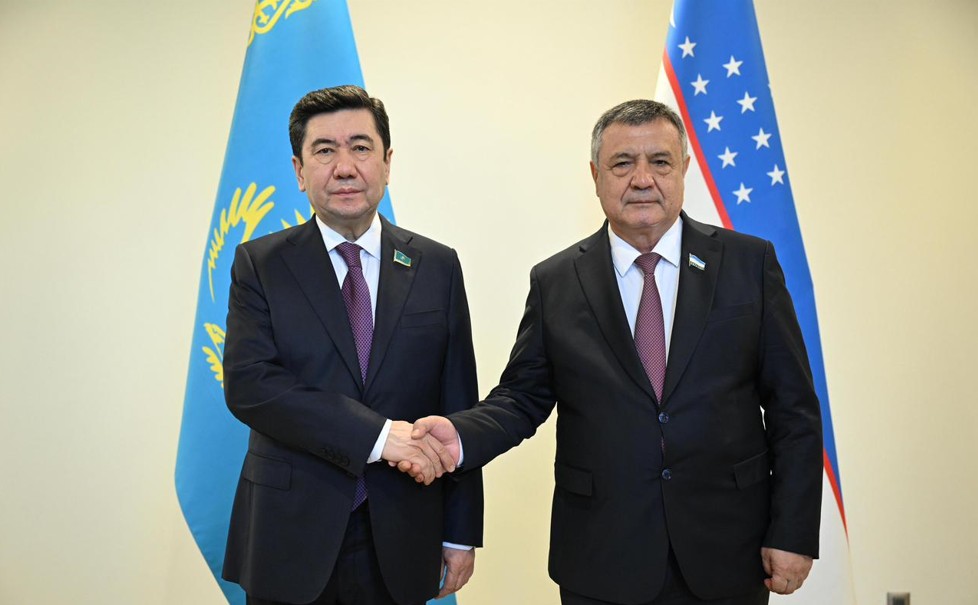 Parlamentaralyq dıalog: Joǵary deńgeıdegi senim men túsinistik