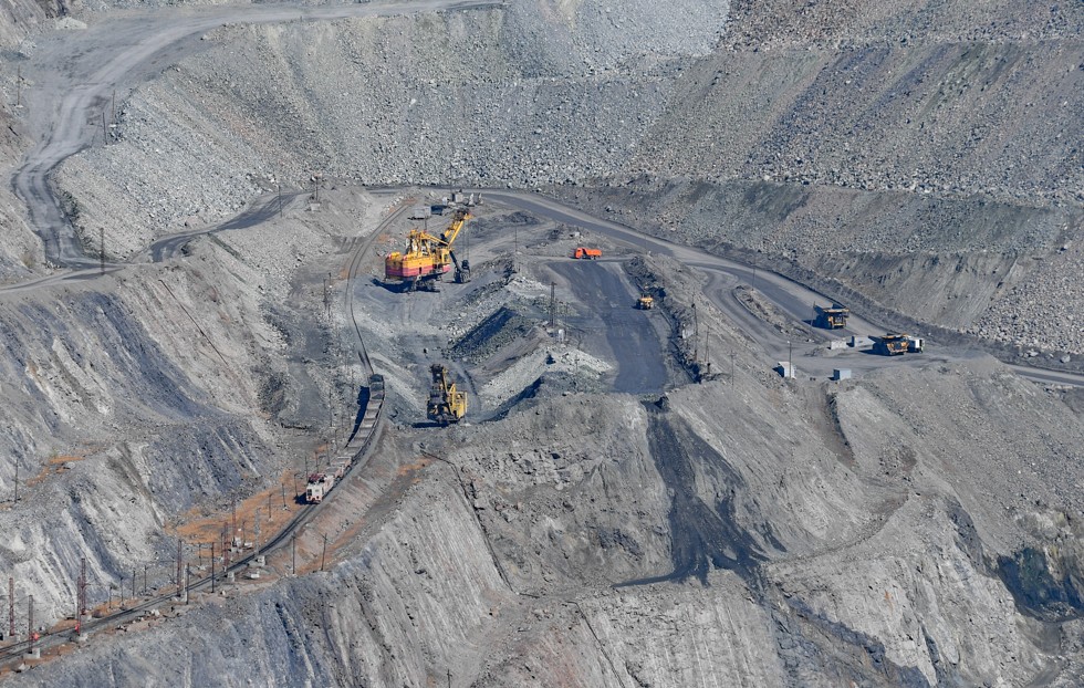 Shıkizattan kompozıtti ónimge deıin...