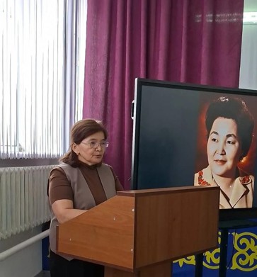 Akademık, ustaz taǵylymy