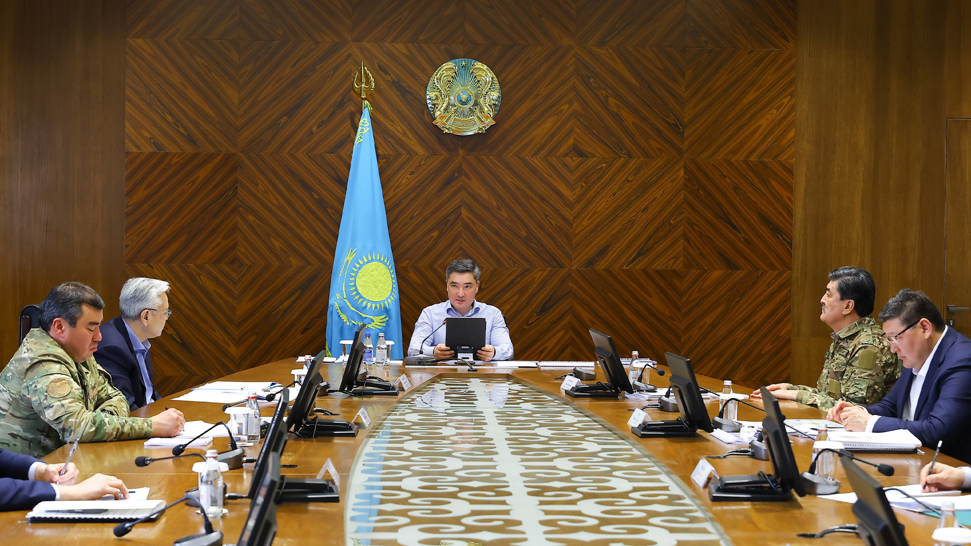 Premer-mınıstr órt qaýpi joǵary kezeńde jedel áreket etýdi tapsyrdy