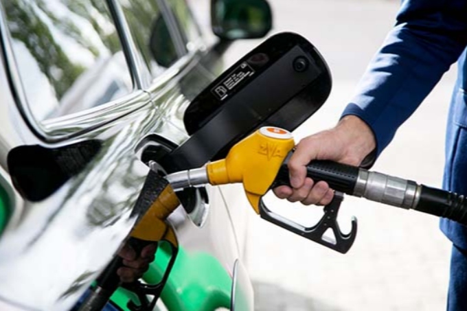 Tapshylyq joq – sáıkesinshe baǵa da óspeıdi: Energetıka vıse-mınıstri janarmaı qunynyń ózgerýi týraly