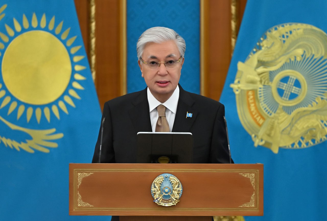 Prezıdent: Adamzattyń barlyq jetistigi – ǵalymdardyń zııatkerlik eńbeginiń jemisi