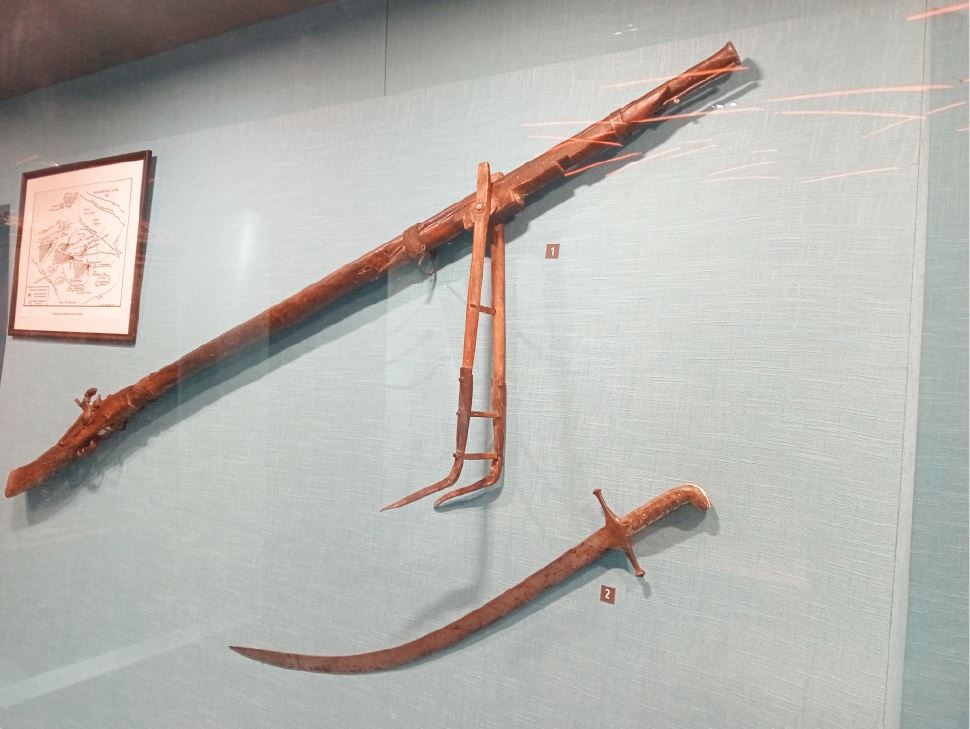 Shıti myltyq pen túıe zeńbirek