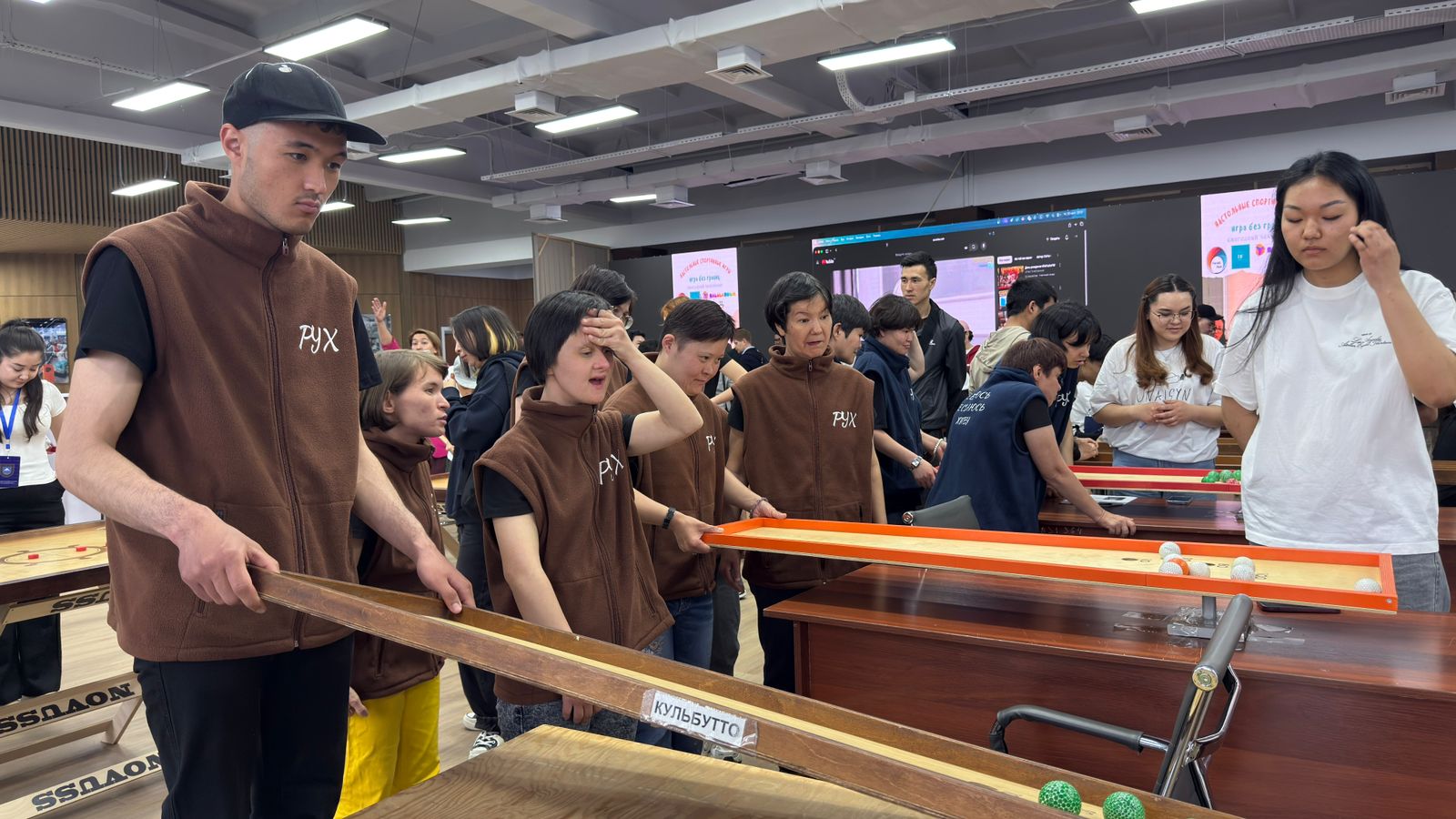 QazUÝ-da ústel ústi sporttyq oıyndarynan chempıonat ótti