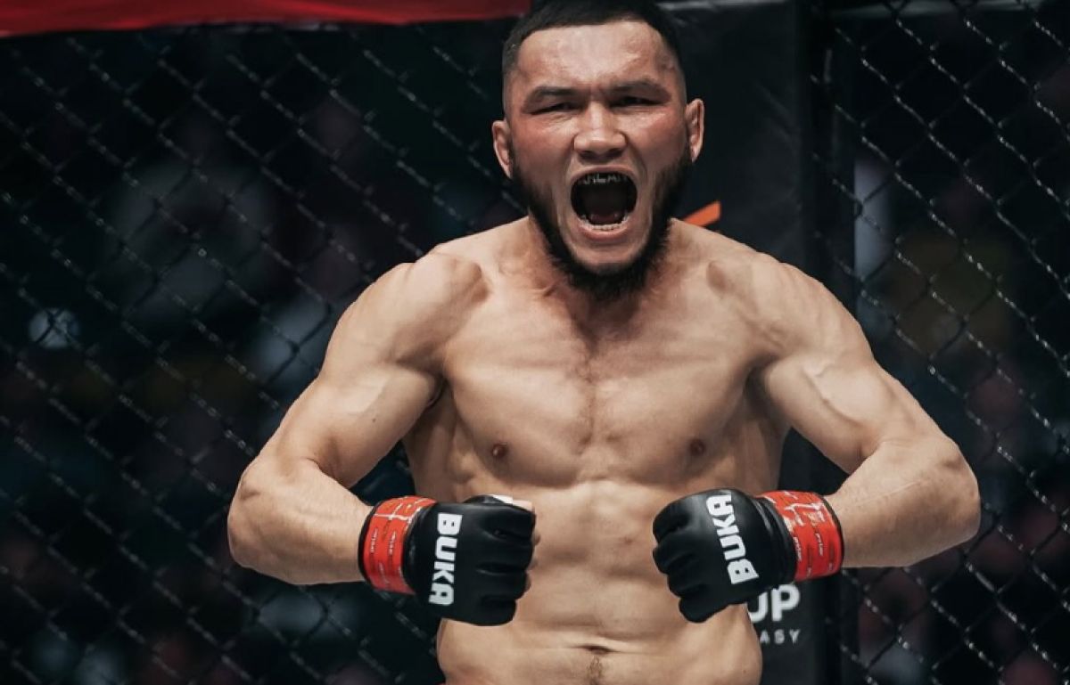 Qazaq faıterleri qarsylastaryn nokaýtpen jeńdi