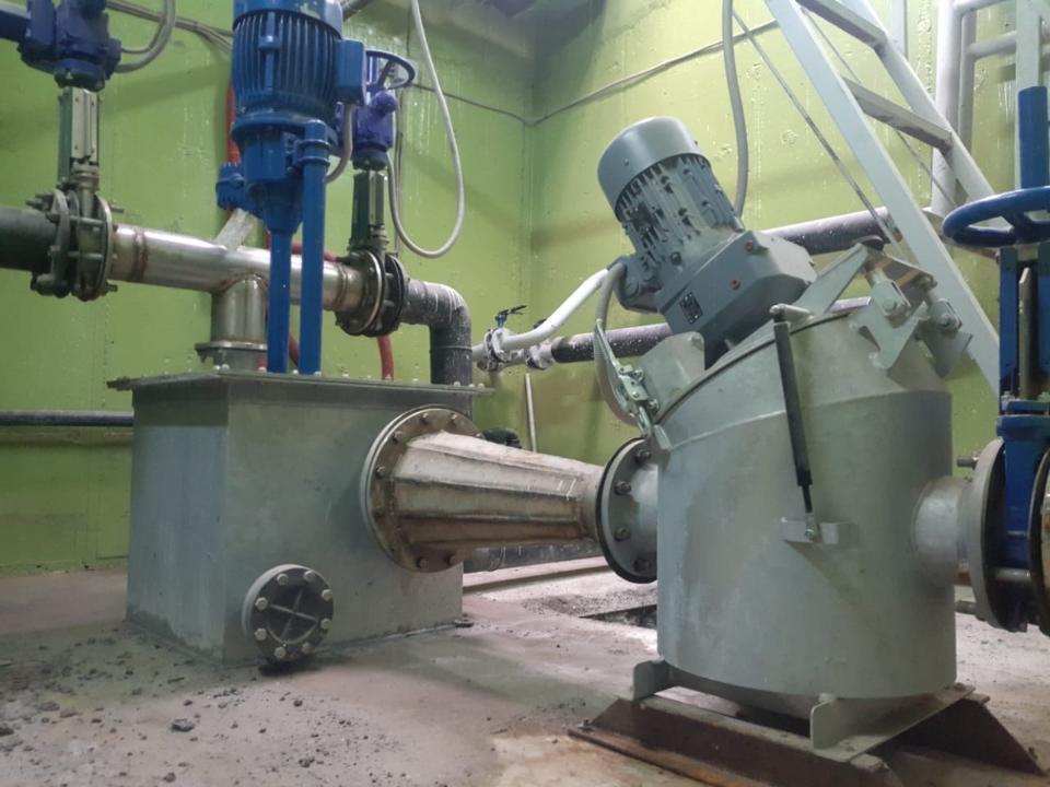 Qus sańǵyryǵynan «jasyl» energııa óndirildi