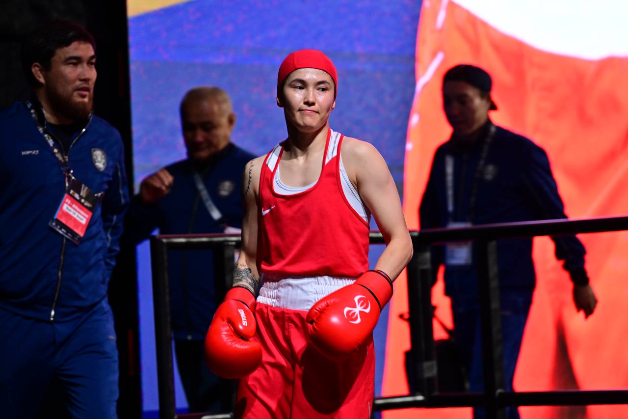 Bokstan Álem kýboginde el namysyn kimder qorǵaıdy?