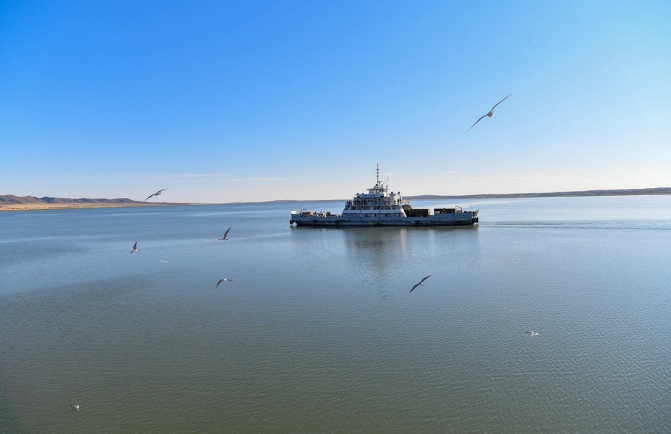 Ertis lastanbasyn deńiz...