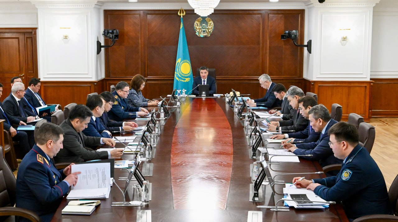 Oljas Bektenov: «Zań men Tártip» − jańa Konstıtýsııanyń negizgi qaǵıdaty