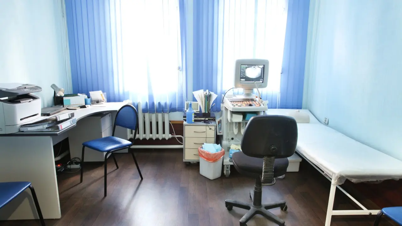 Oqýshylar medısınalyq kómeksiz qalǵan: Jetisý oblysynda mektepter tekserildi