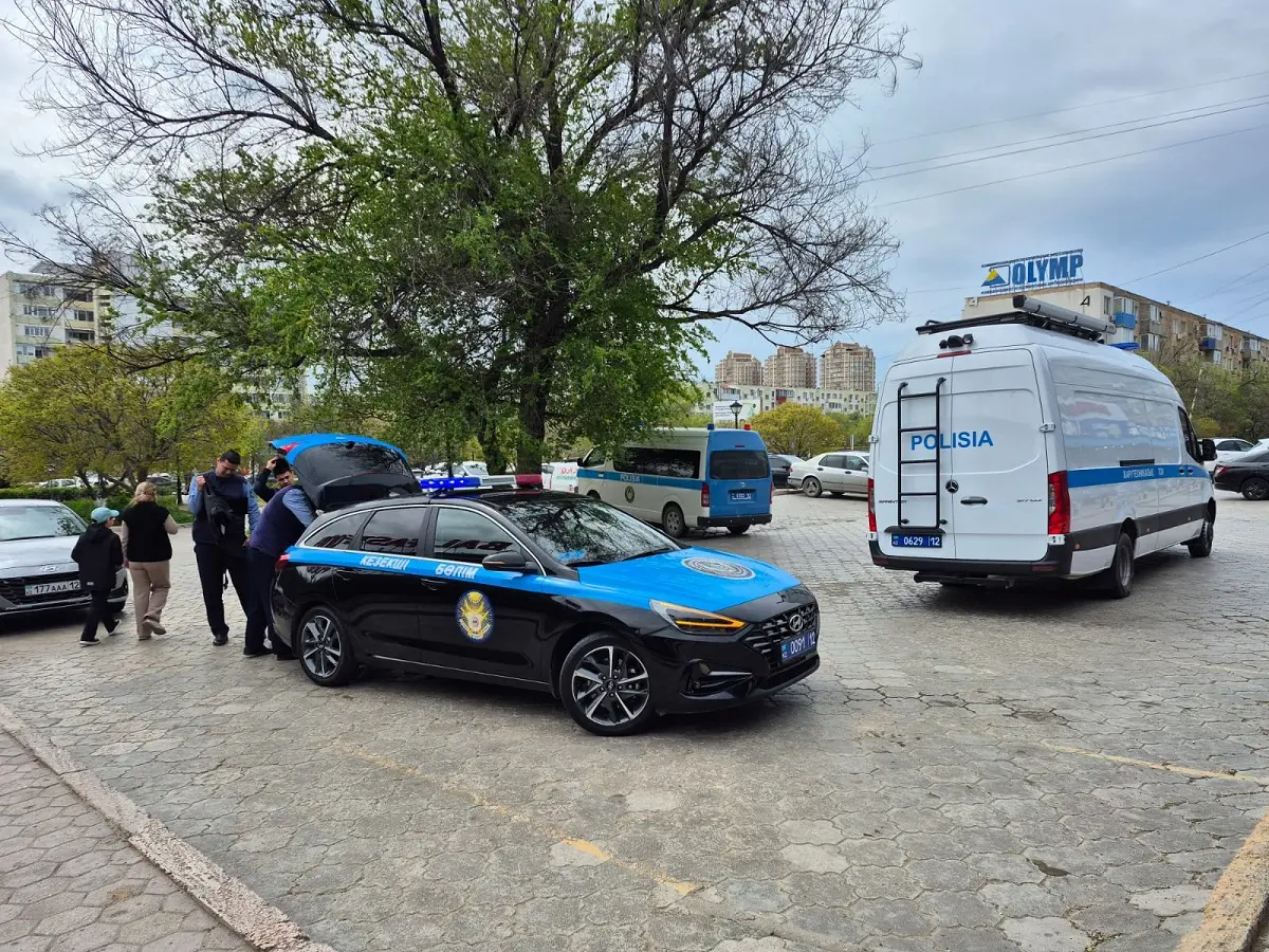 Aqtaýdaǵy saýda ortalyǵynda bomba qoıylǵany ras pa?