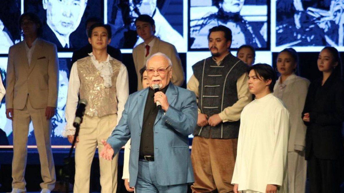 Almatydaǵy teatrlardyń birine Asanáli Áshimovtiń esimi berildi