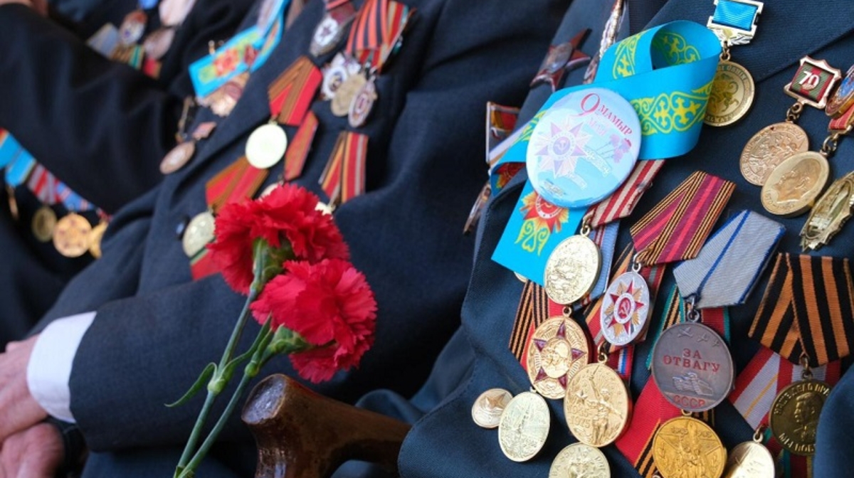 Qostanaıda soǵys ardagerlerine 5 mıllıon teńgeden aýdaryldy