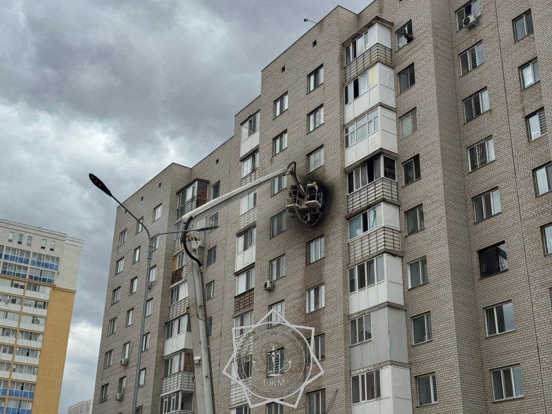 Astanada 10 qabatty turǵyn úıden órt shyqty