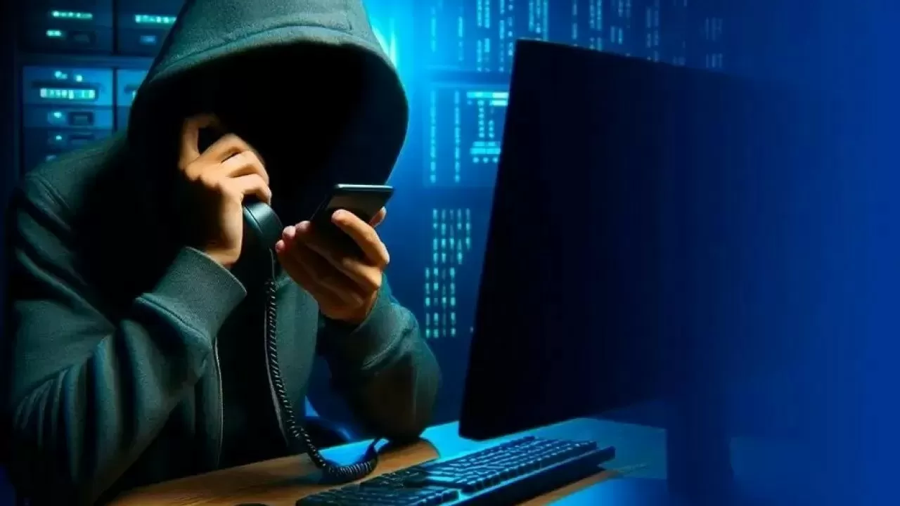 Ulttyq bank atyn jamylǵan alaıaqtar aqtóbelik turǵynnyń 5 mln teńgesin jymqyrǵan