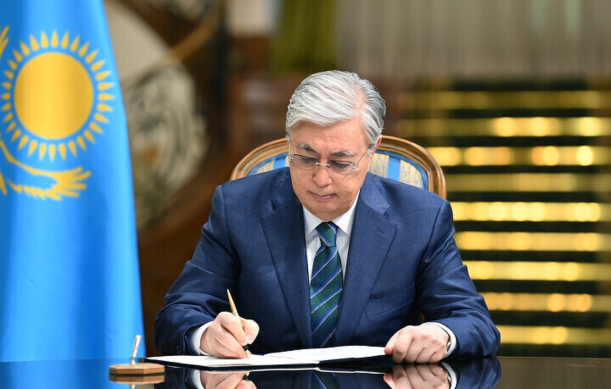 Prezıdent birqatar zańǵa qol qoıdy
