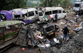 Saılaý qarsańyndaǵy terakt: Kolýmbııada avtobýs jarylysynan 20 adam ajal qushty