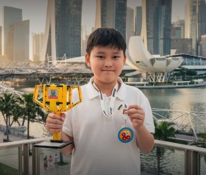 Qazaqstandyq oqýshy Sıngapýrda ótken robototehnıka chempıonatynda kúmis júlde ıelendi