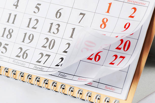 Mamyr aıynda el turǵyndary neshe kún demalady?