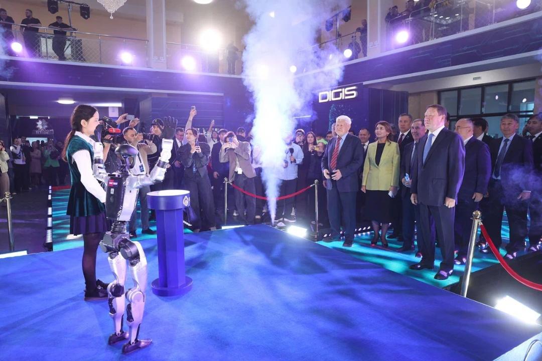 Qostanaıda otbasylyq ǵylymı-ınnovasııalyq festıval ótip jatyr