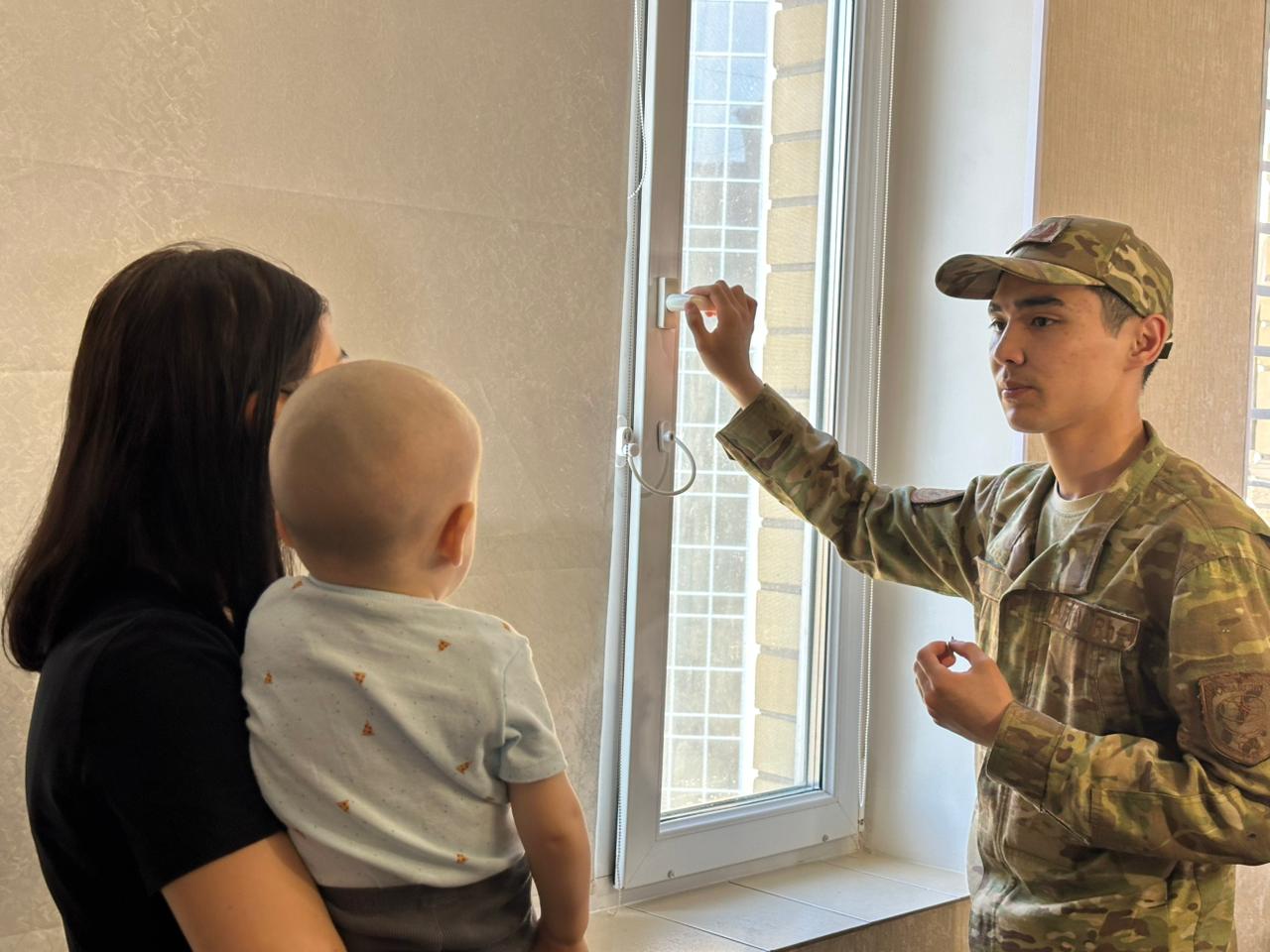 Byltyr Astanada 14 bala terezeden qulap, kóz jumǵan