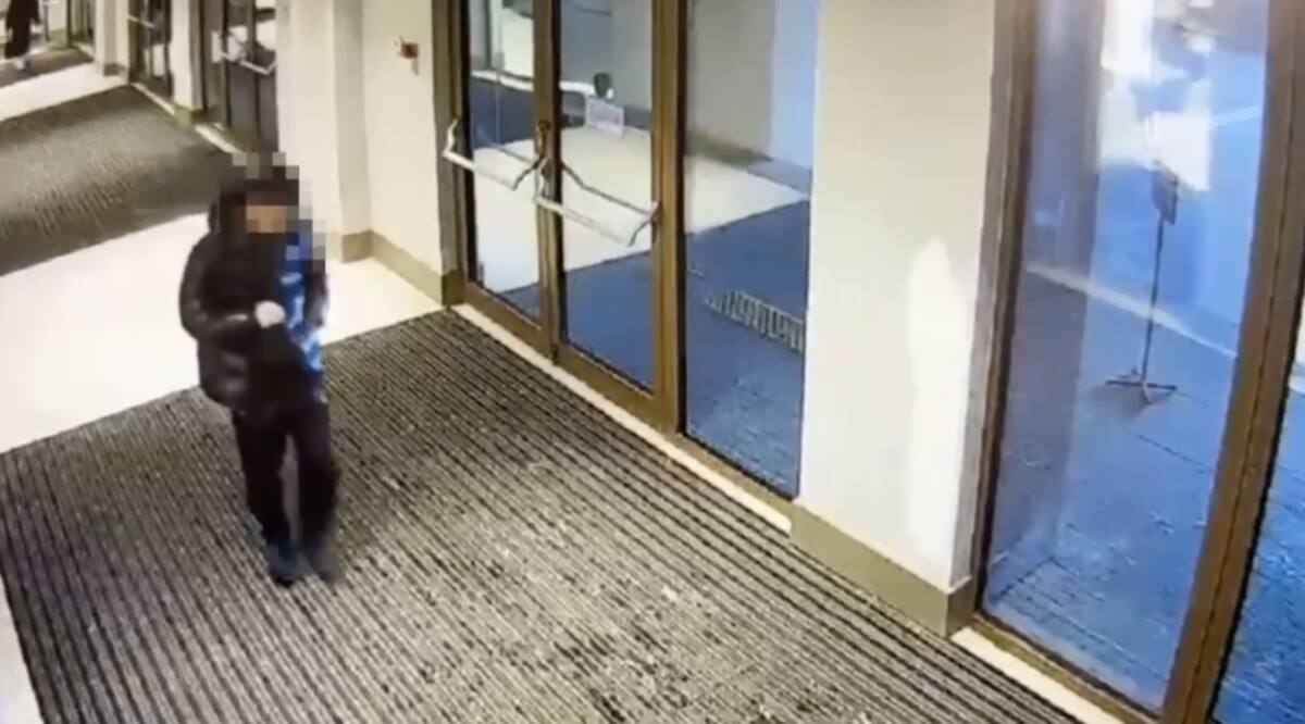 Astanadaǵy meshitterdiń birinde mıllıon teńgeniń kúrteshesi qoldy boldy
