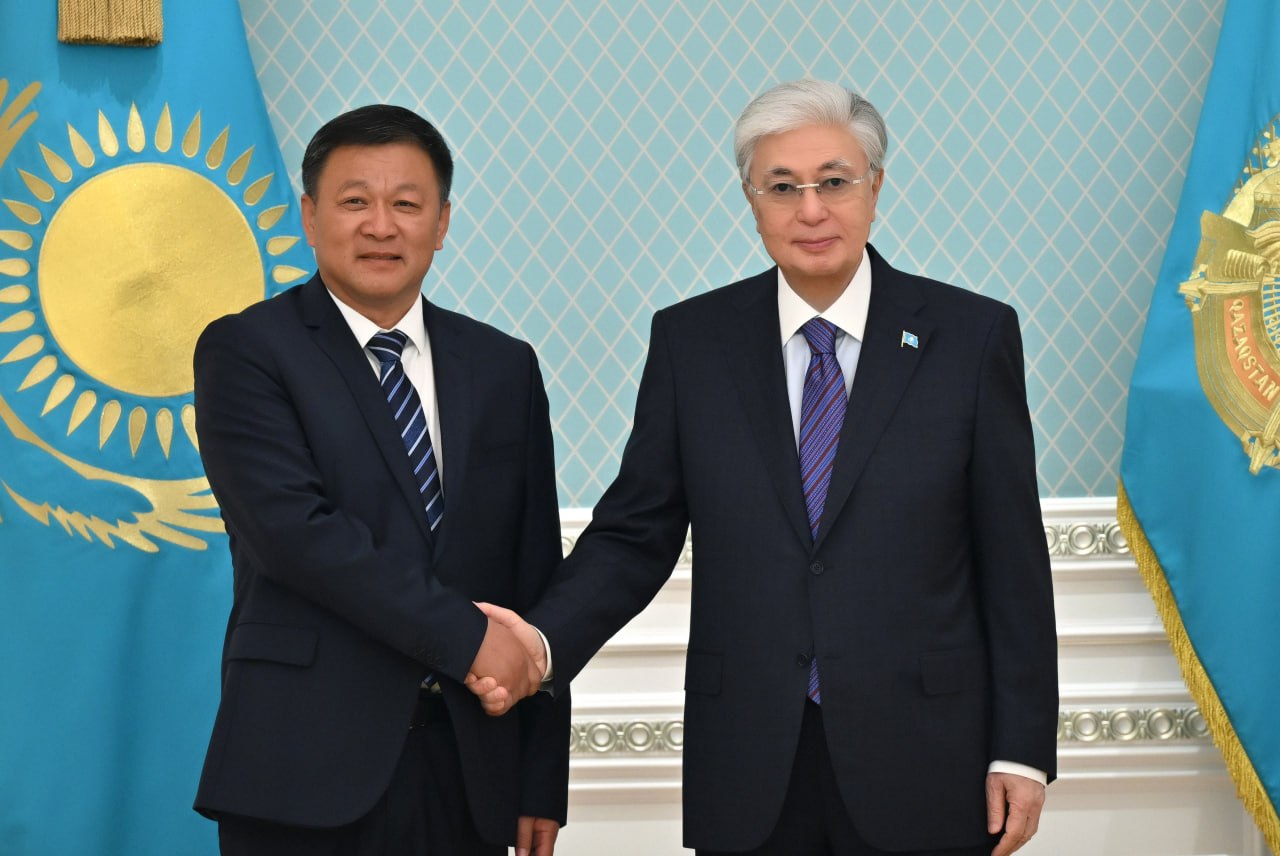 Prezıdent Xinjiang Lihua kompanııasynyń basshysyn qabyldady
