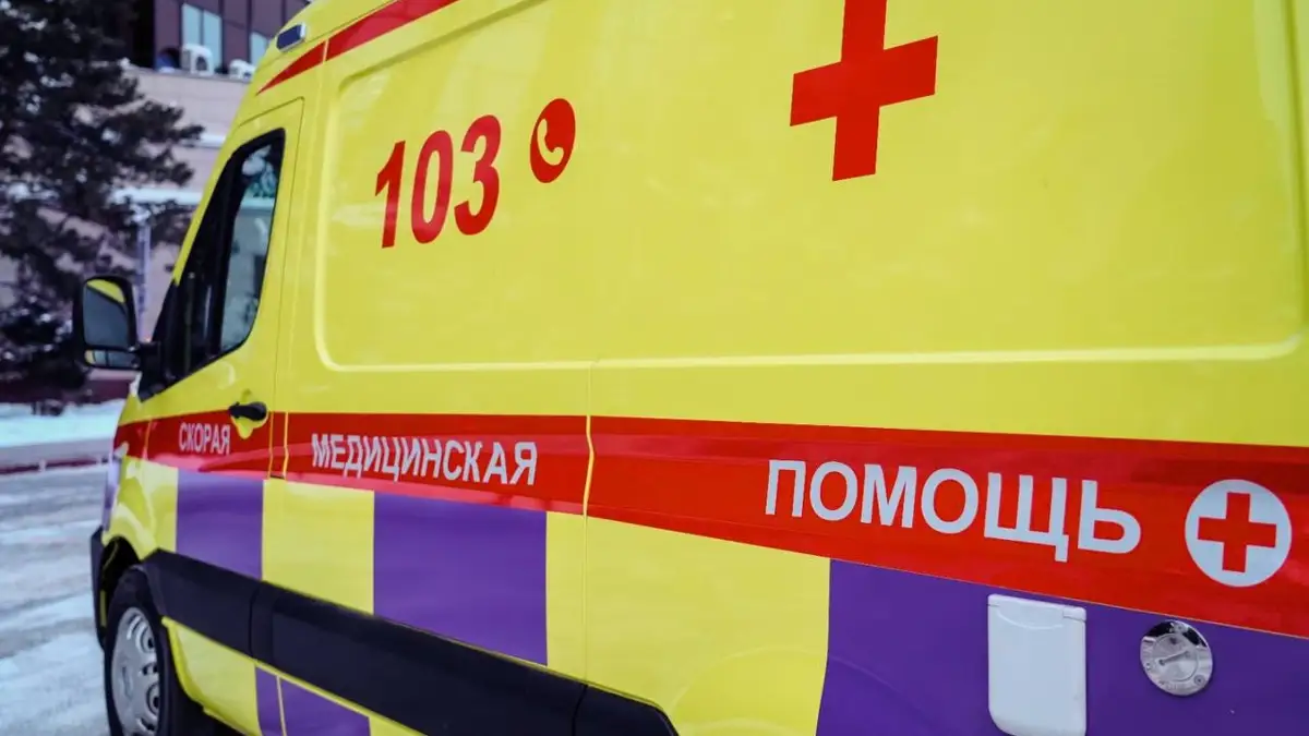 Rýdnyıda jedel járdem kóligi jaıaý júrginshini qaǵyp ketti