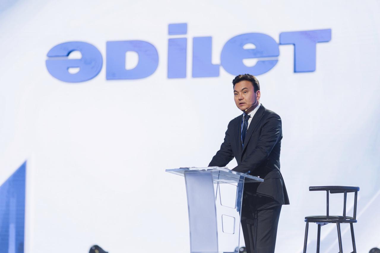«Ádilet» partııasy Memleket basshysynyń reformalaryn qoldaıtynyn málimdedi