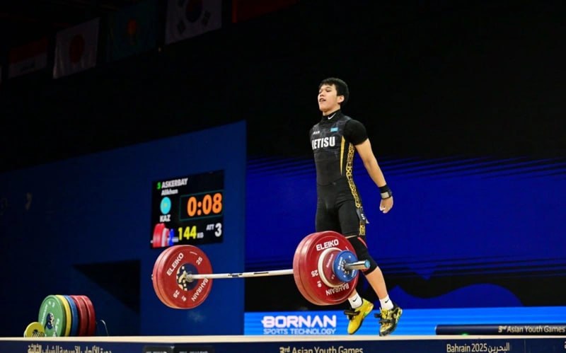 Qazaq aýyr atletteri álem chempıonatynda bes medal jeńip aldy