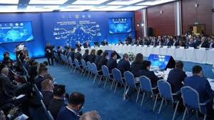 Bern odaǵy: Astana halyqaralyq qarjy forýmynyń ortalyǵyna aınaldy