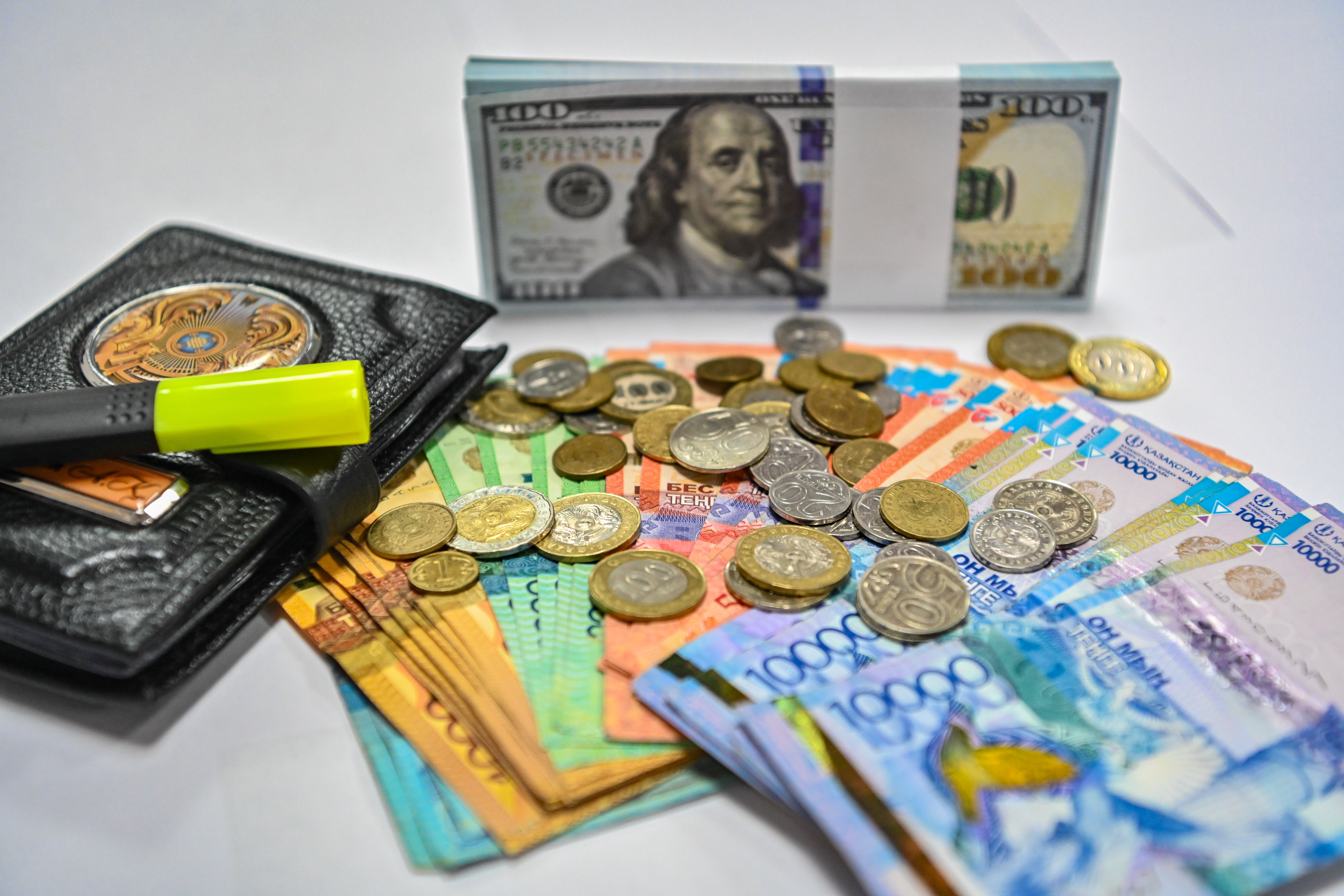 Qazaqstanda jan basyna shaqqandaǵy IJО́ 17 myń dollardan asty